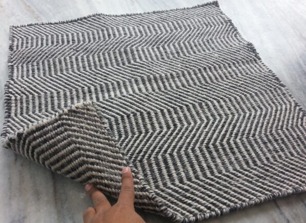 RAH#Pet Yarn 4151 close